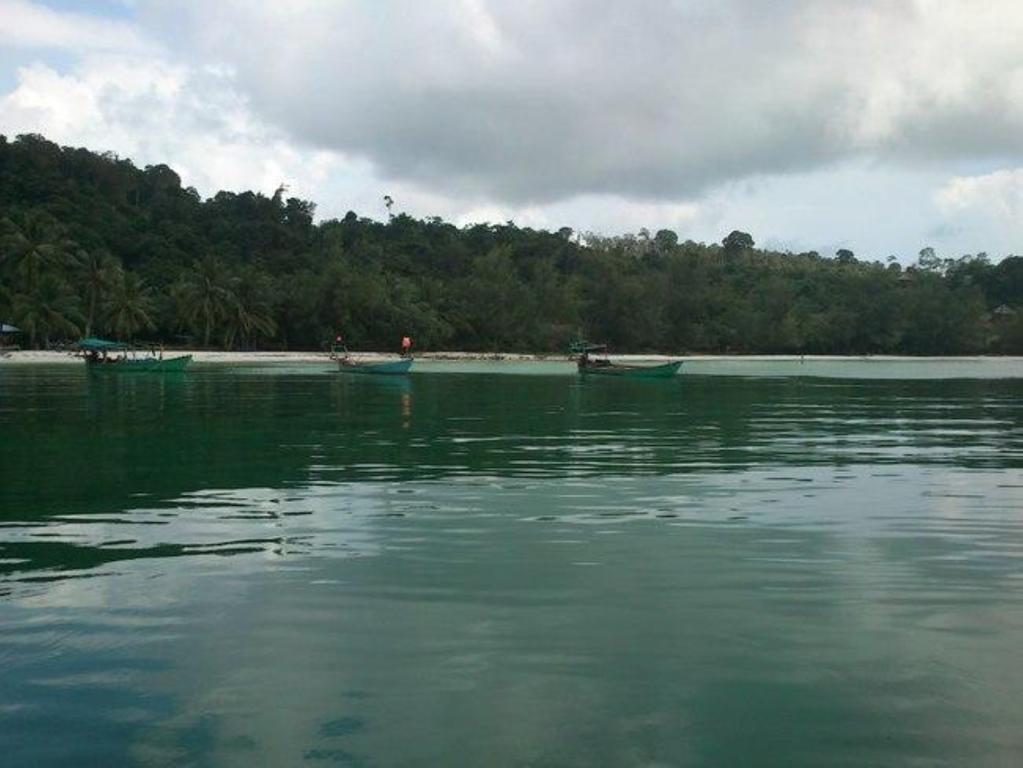 Island Palace Bungalows Resort Kaoh Touch Esterno foto